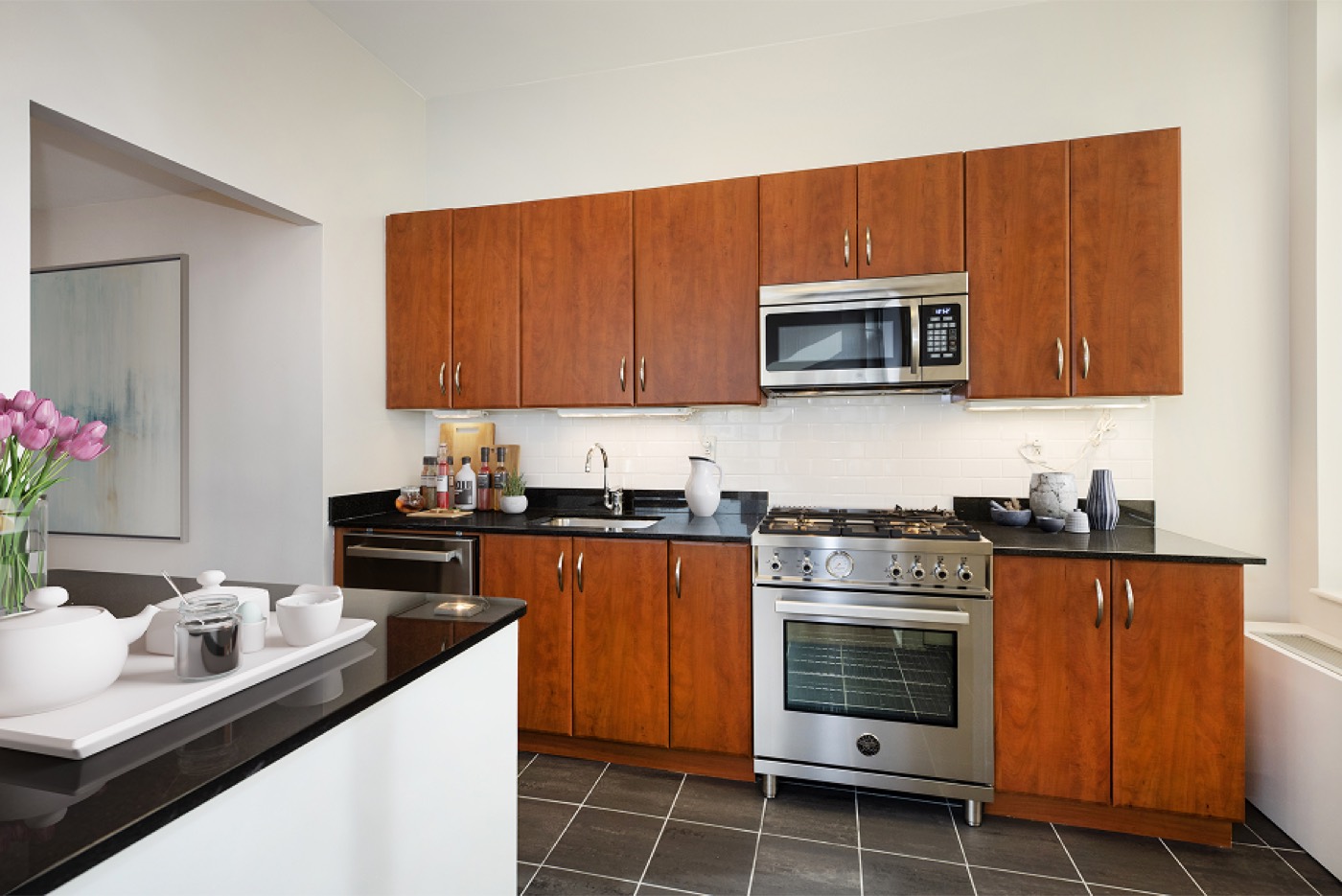 A modern Anthem kitchen with full-size appliances